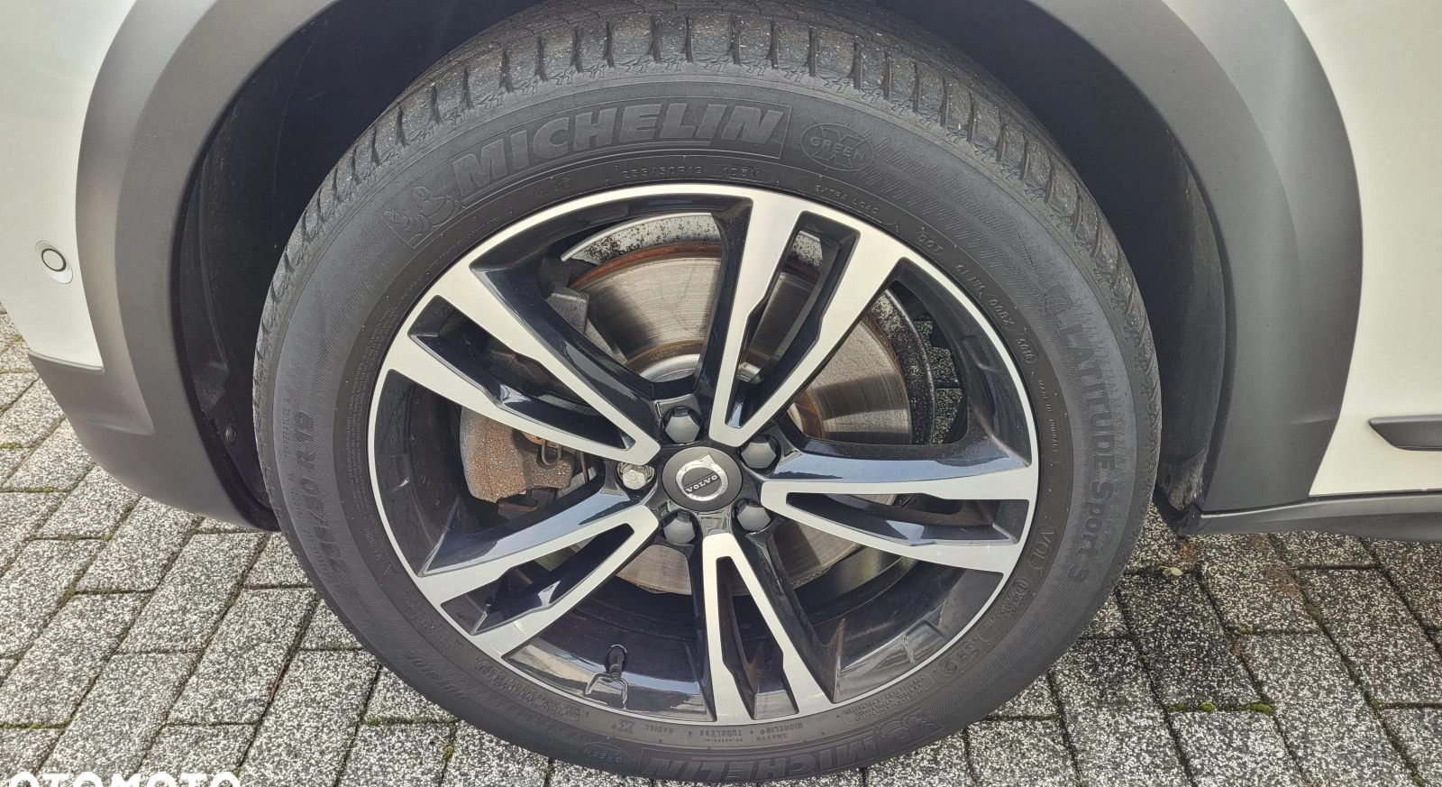 Volvo V90 Cross Country cena 159900 przebieg: 147000, rok produkcji 2019 z Żelechów małe 781